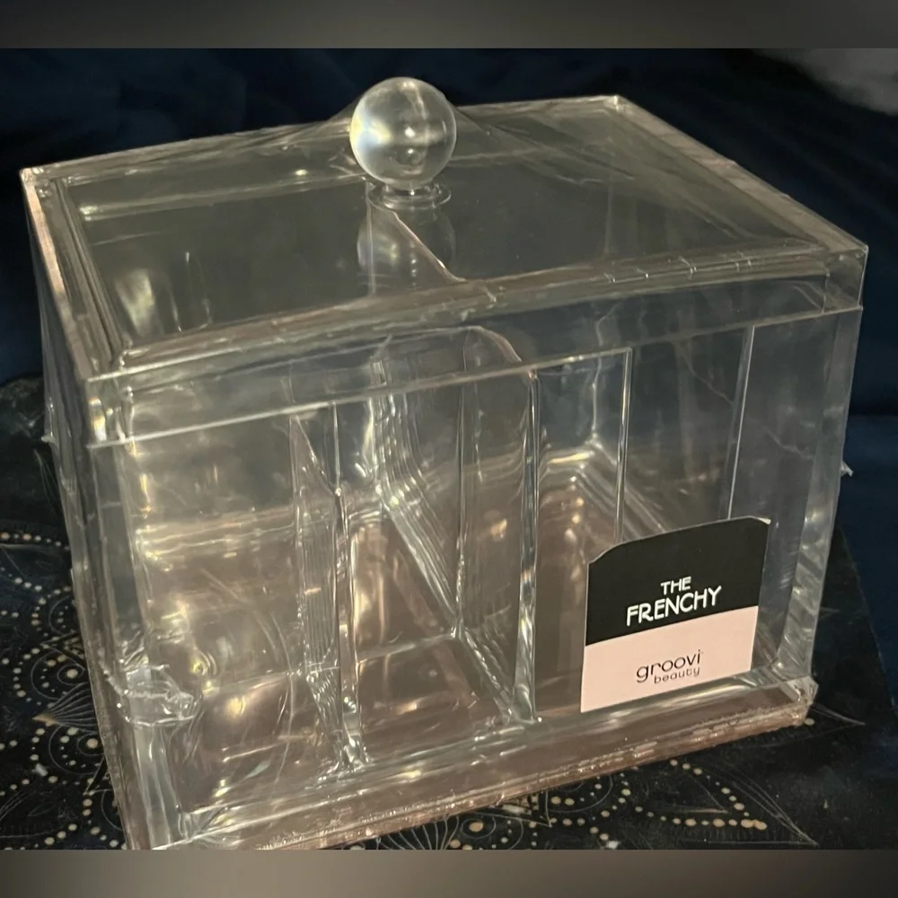 Groovi Beauty Makeup Organizer- The Frenchy